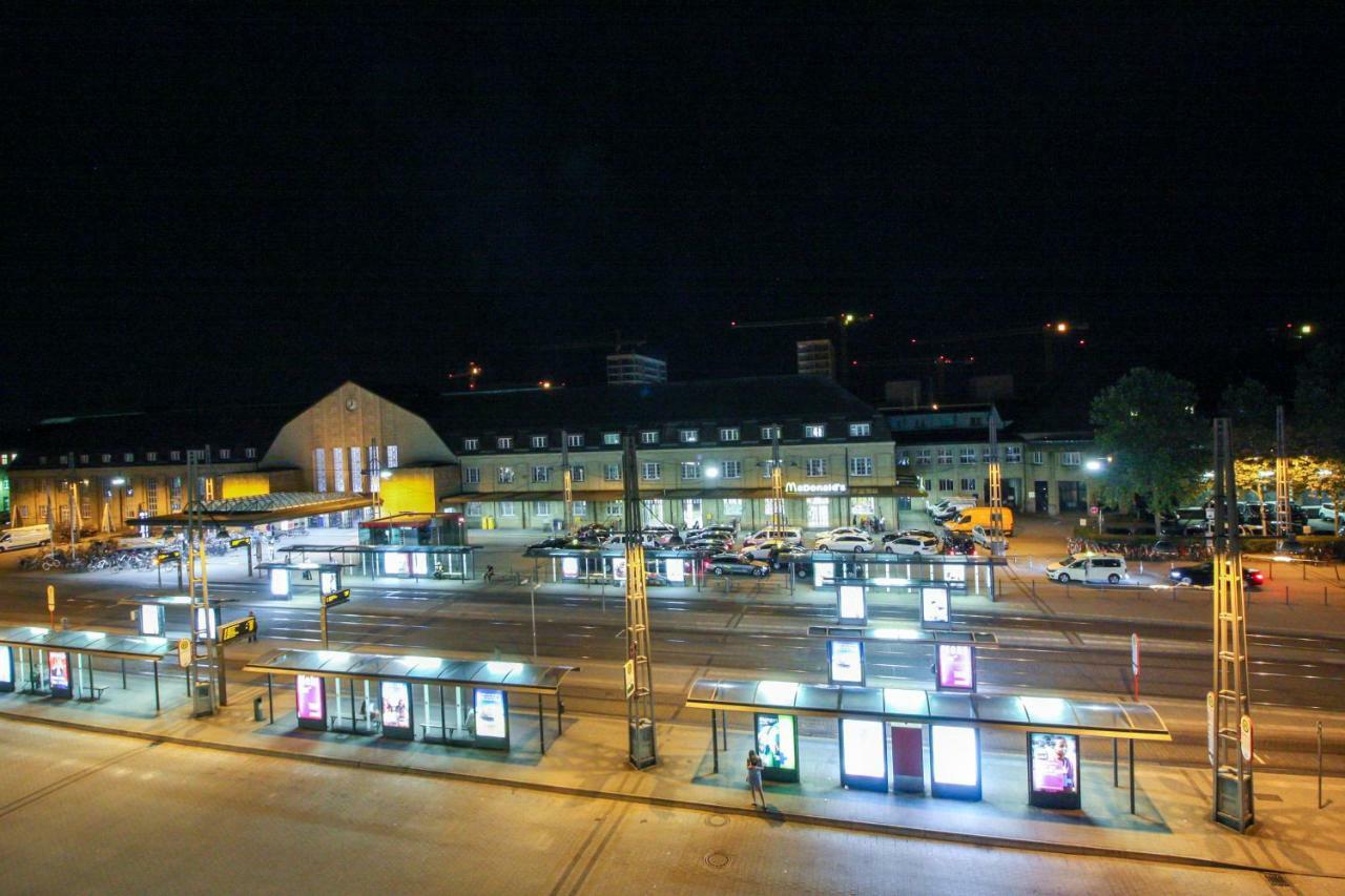 #Centralstation #130Qm Hauptbahnhof #Netflix 카를스루에 외부 사진